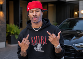 how tall is duke dennis​